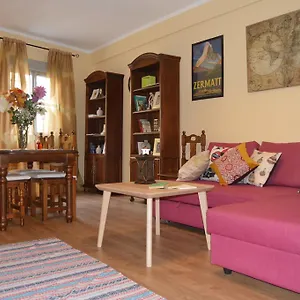 Appartamento Romantic With Free Parking