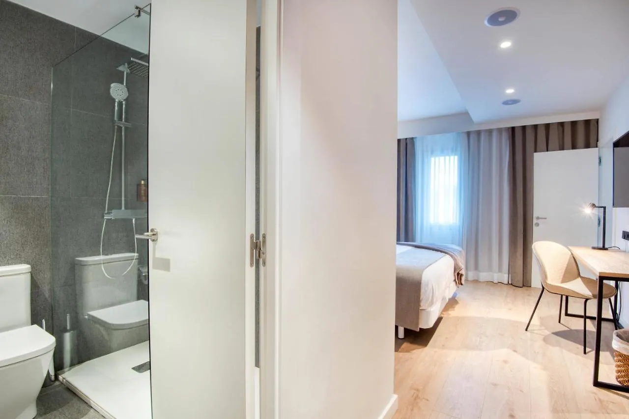 Hotel Costabella Gerona 3*,
